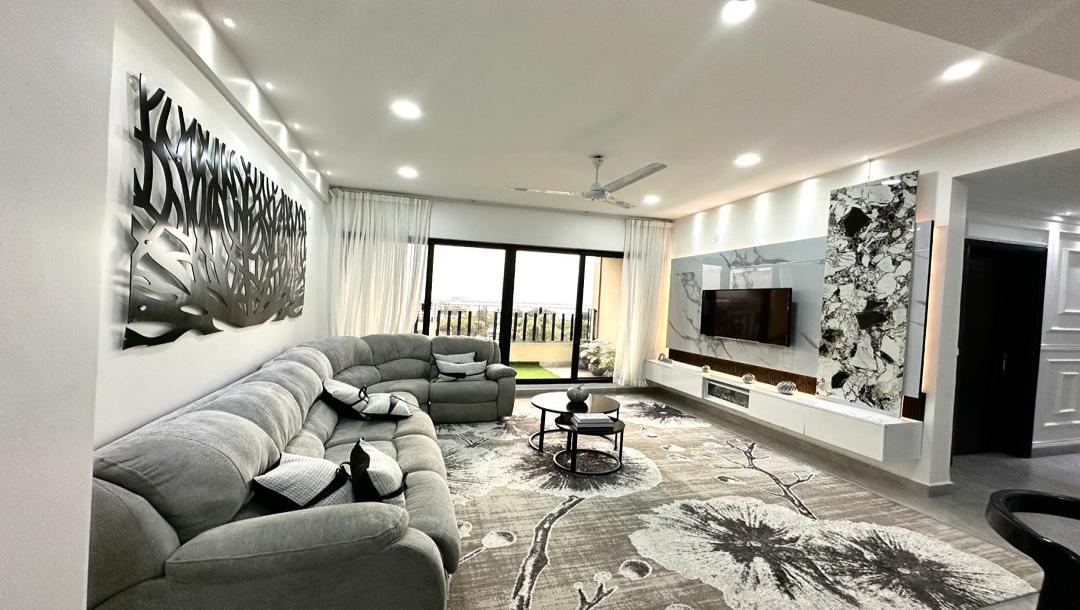 IPH: A Luxurious Apartment for Sale, Kimweri Avenue, Msasani-14