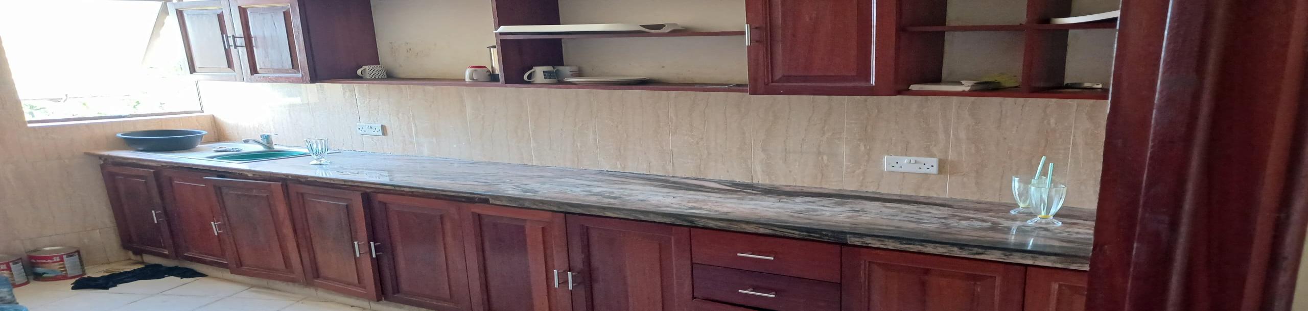 IPH;A 3 Storey Standalone building  Rent, OysterBay-7