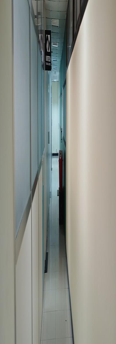 IPH: A 3 Storey Standalone building Rent, Oyster Bay.