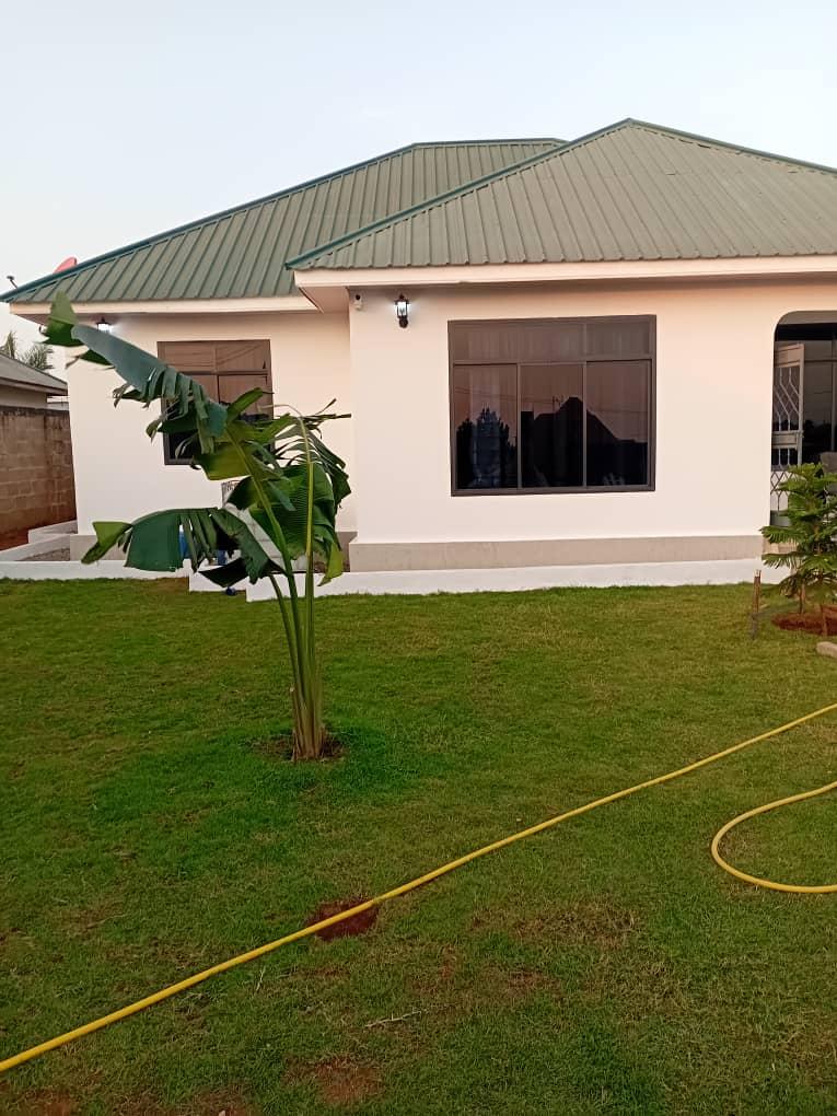 IPH, Airbnb in Buswelu, Ilemela Mwanza