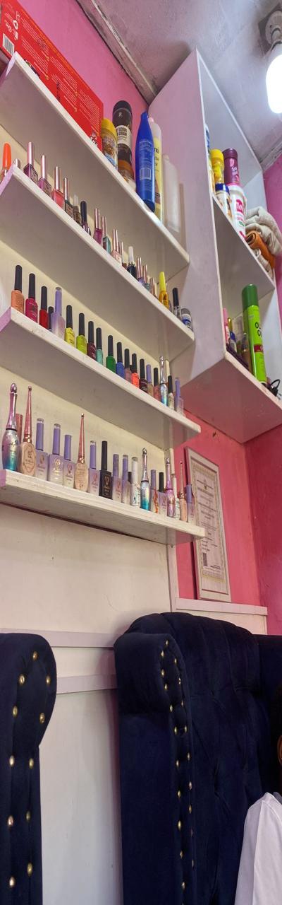 Intercity Property Hub: Tunapangisha Saloon