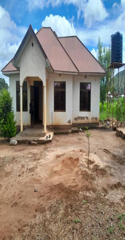 Intercity Property Hub: House for Sale.