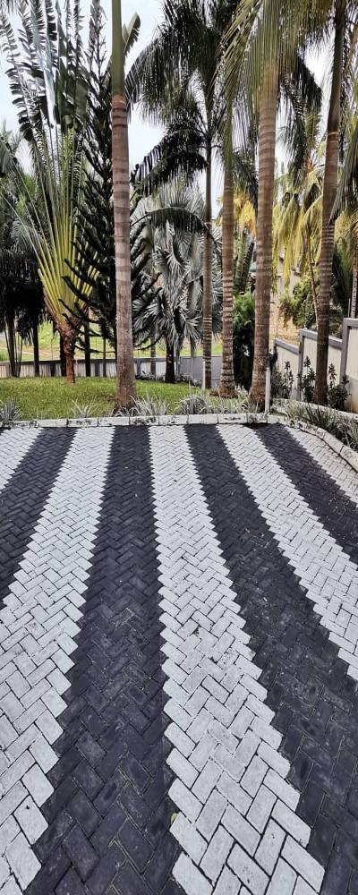 Intercity Property Hub