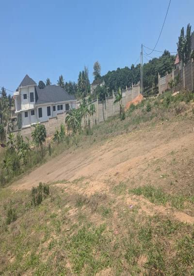 IPH: A Big Plot for Sale - Goba Mpakani.