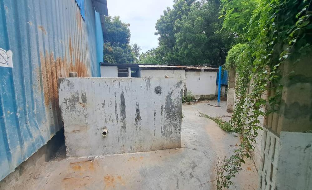 IPH: A Warehouse for Rent - Salasala.-2