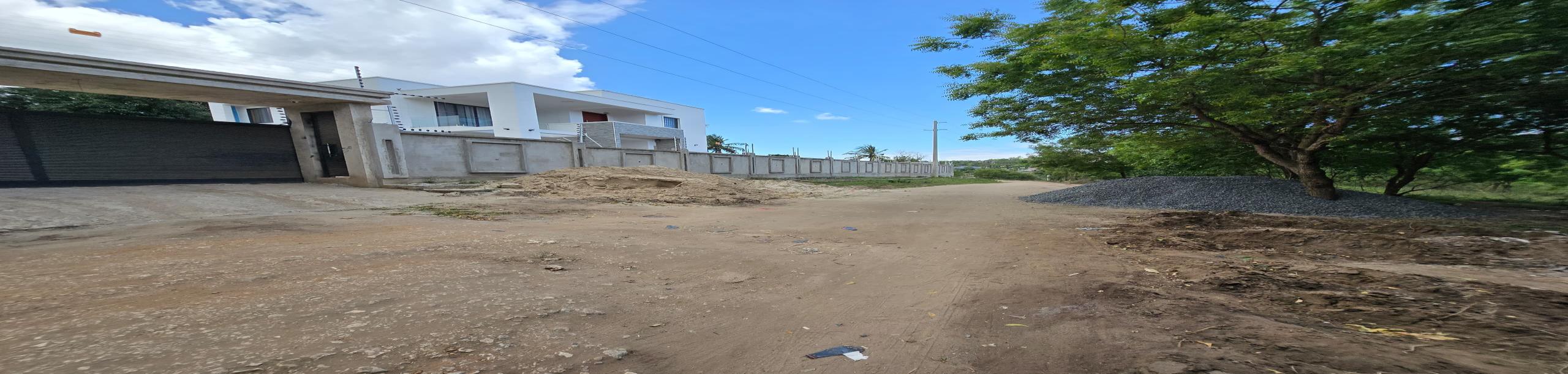 IPH: Plot for Sale - Goba Muungano.-4