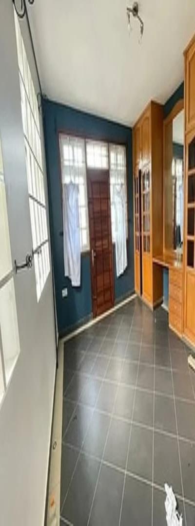 IPH: One-Storey Luxurious House for Sale - Salasala.