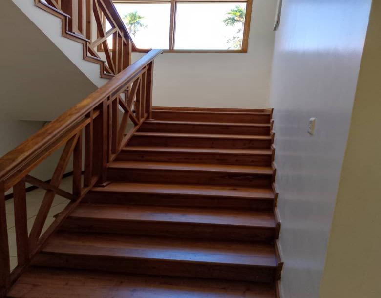 IPH: A House for Rent- OysterBay-5