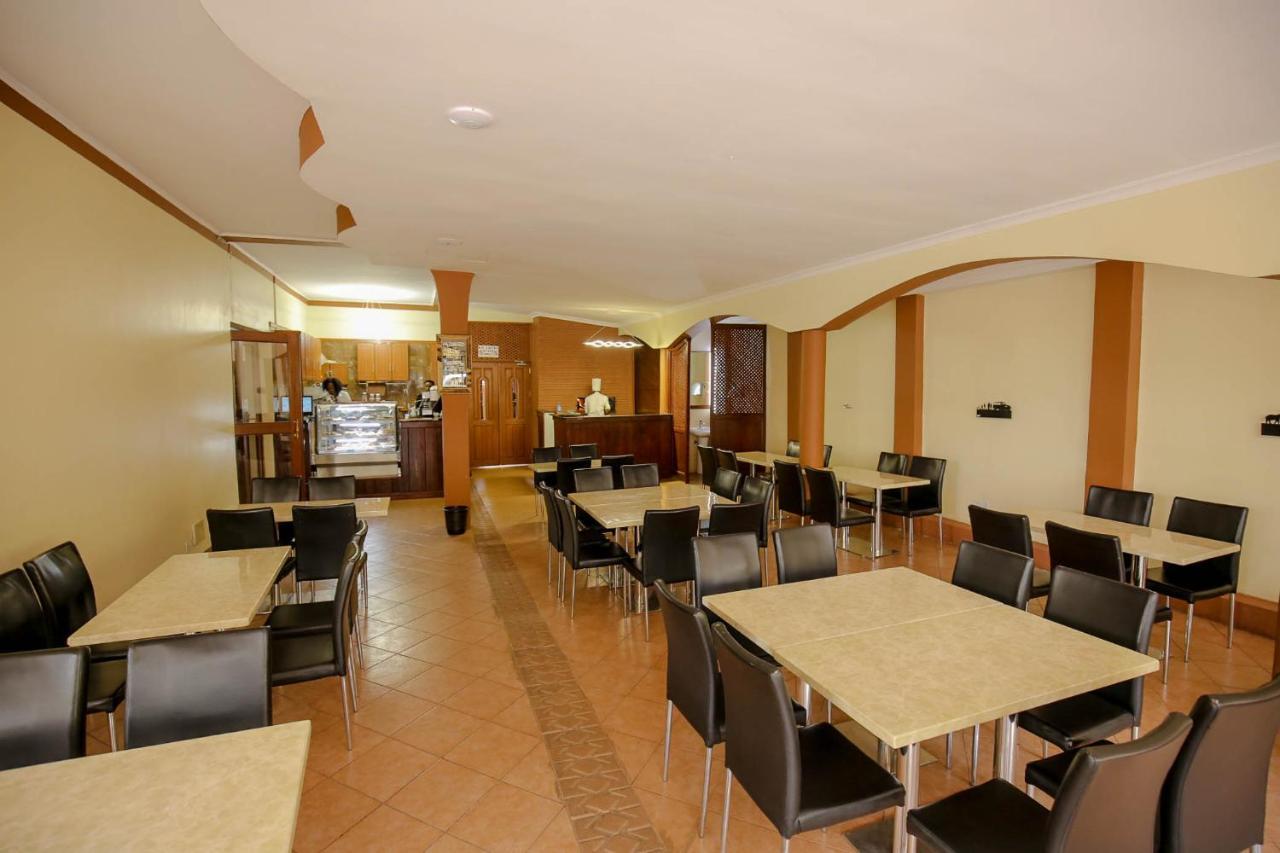 New Safari Hotel, Arusha.