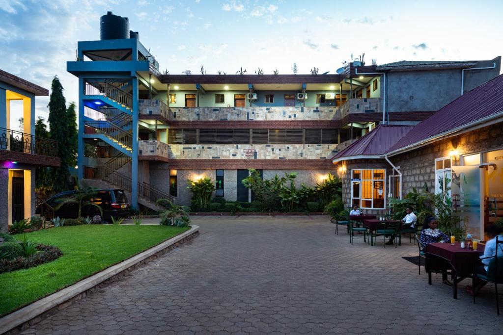 Mrimba Palm Hotel, Arusha