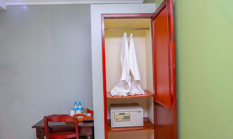 Cate Hotel, Dar es Salaam.