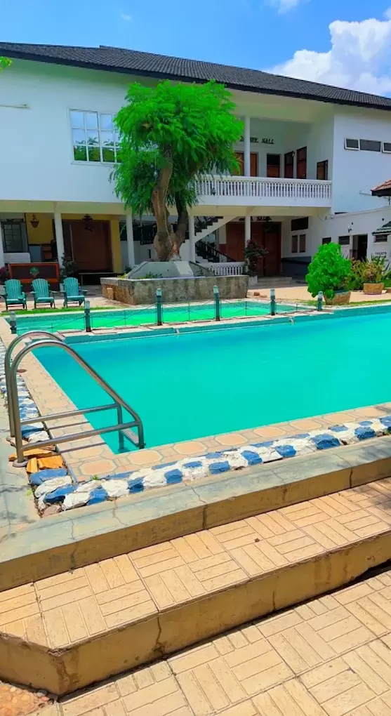 New Dodoma Hotel.