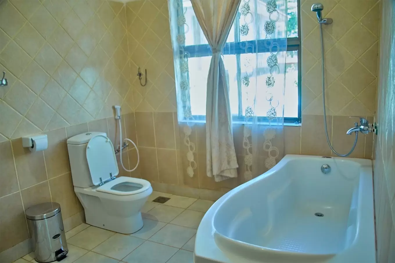 Ngorongoro Corridor Lodge, Karatu.