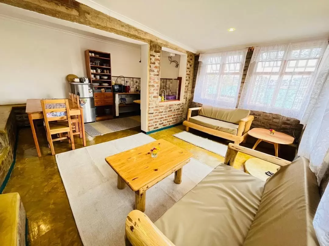 Aika Sunrise, B&B Iringa.