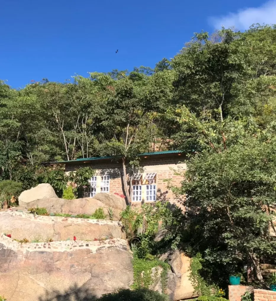 Aika Sunrise, B&B Iringa.