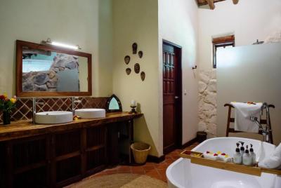 Rivertrees Country Inn, Arusha.-12