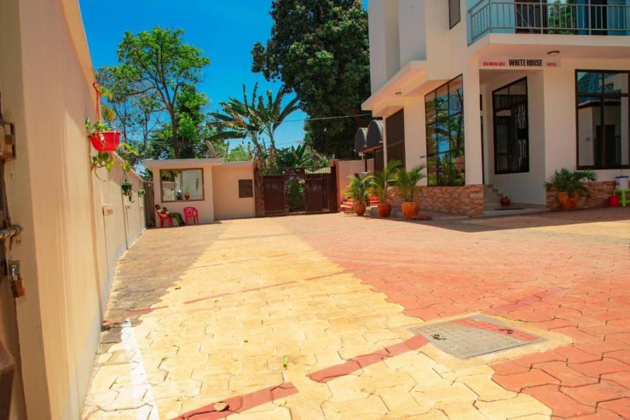 Kilimanjaro White House Hotel, Moshi.-11