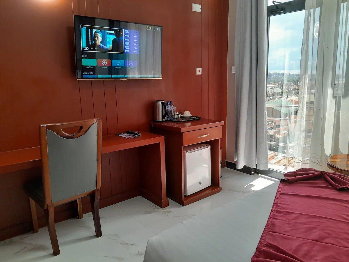 Mdope Idde Hotel, Mbeya.