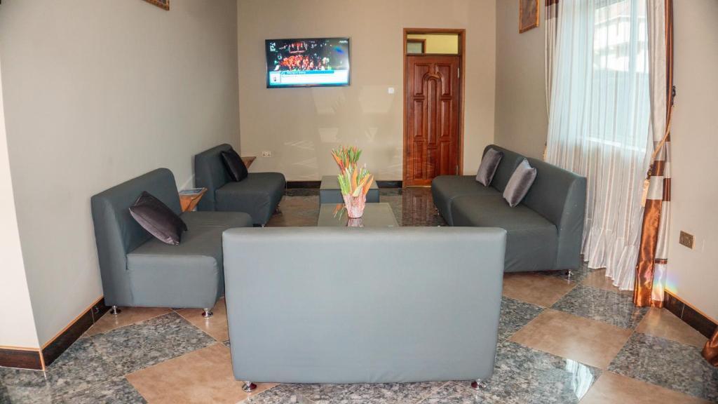 Elanacha Hotel, Arusha.