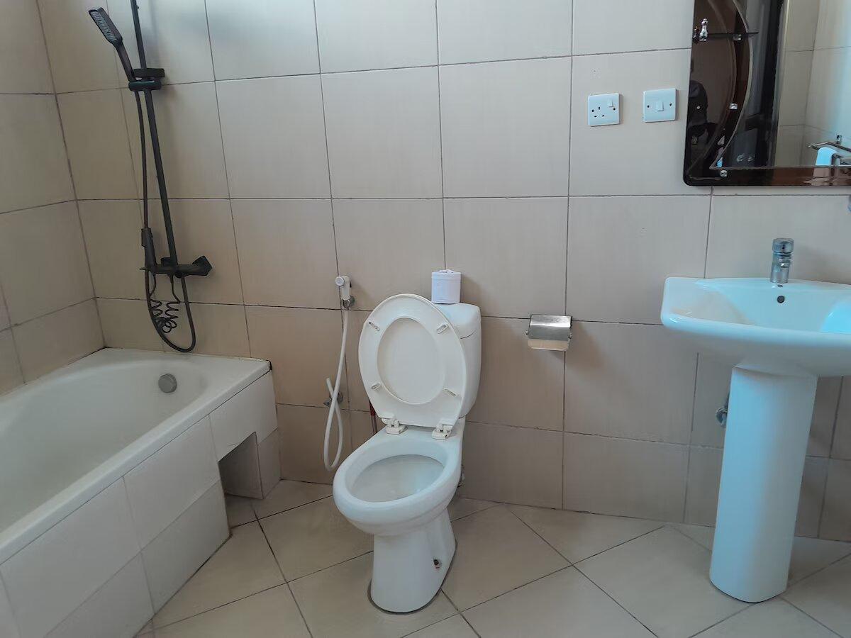 GR City Hotel, Mbeya.