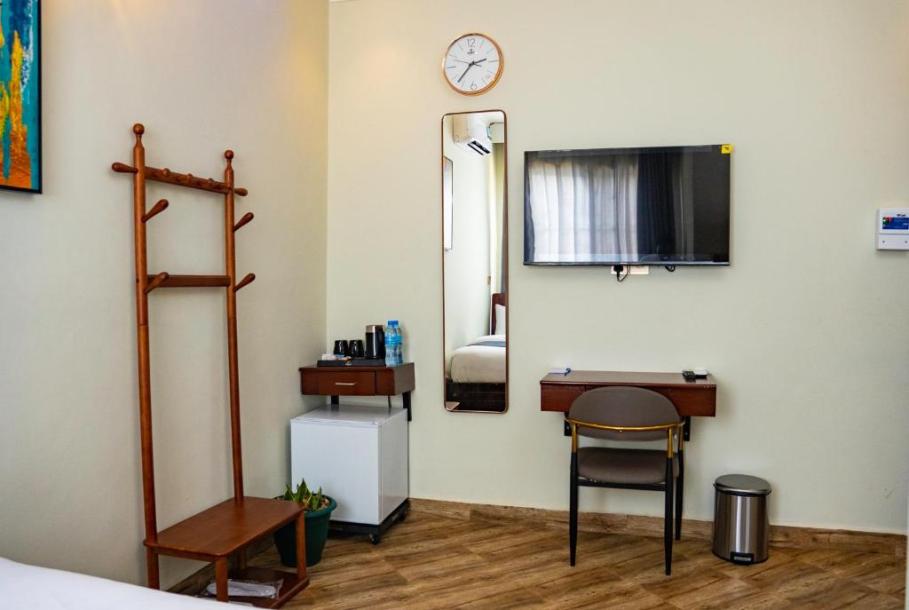 PrimeLand Hotel, Moshi.-7