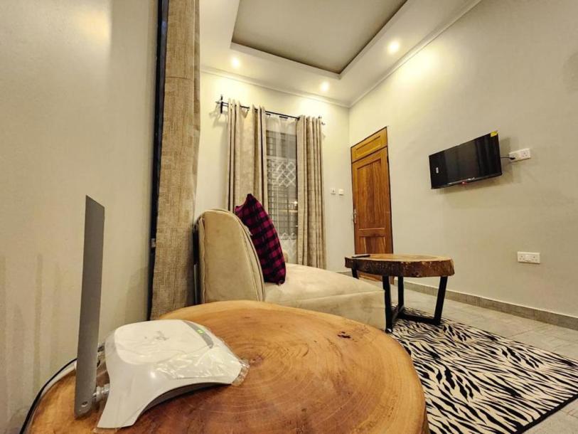 Moshi Epic Accommodations-8