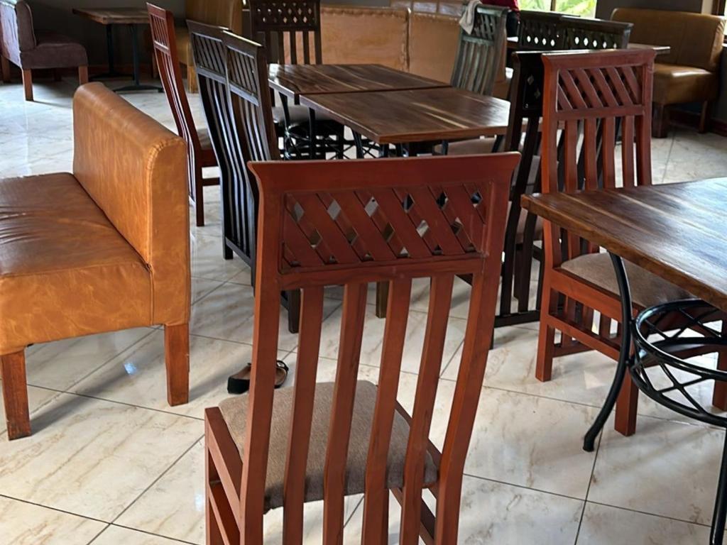 Nejobugg Palace Hotel, Arusha.