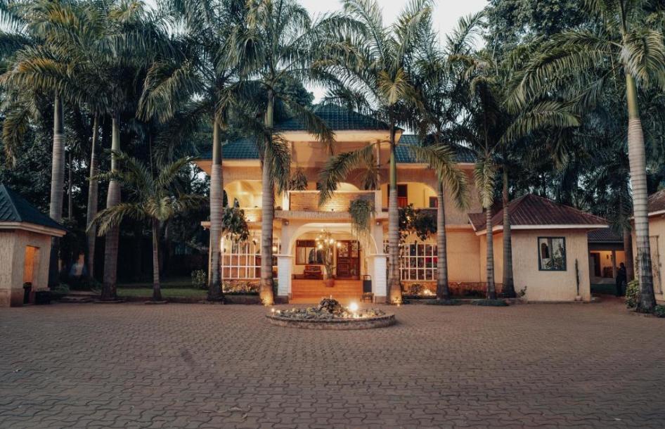 Chanya Lodge Moshi-1