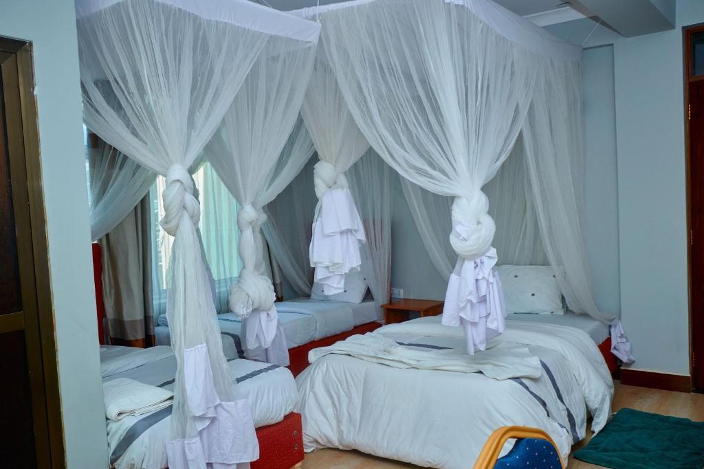 Elanacha Hotel, Arusha.