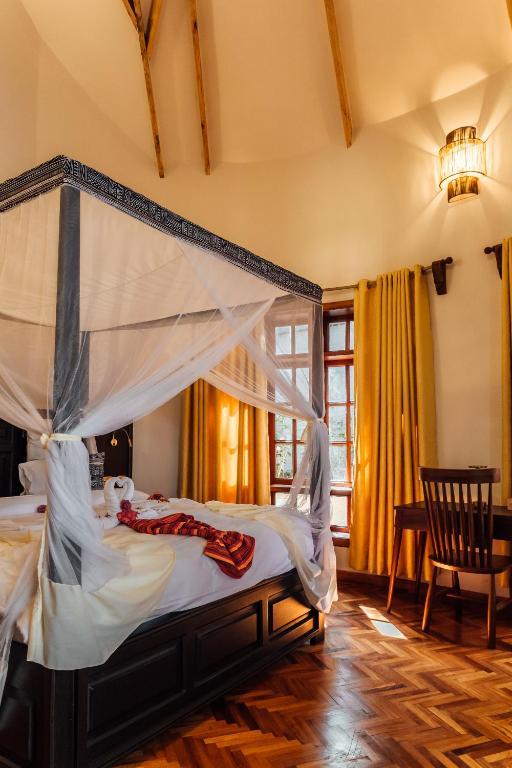 Shoki Shoki Lodge, Arusha.