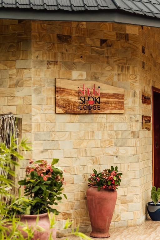 Shoki Shoki Lodge, Arusha.