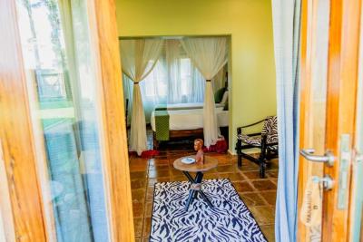 WeruWeru River Lodge, WeruWeru.