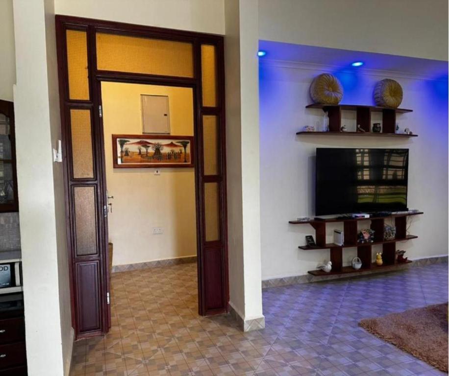 Hellen's Riverside Villas Moshi.