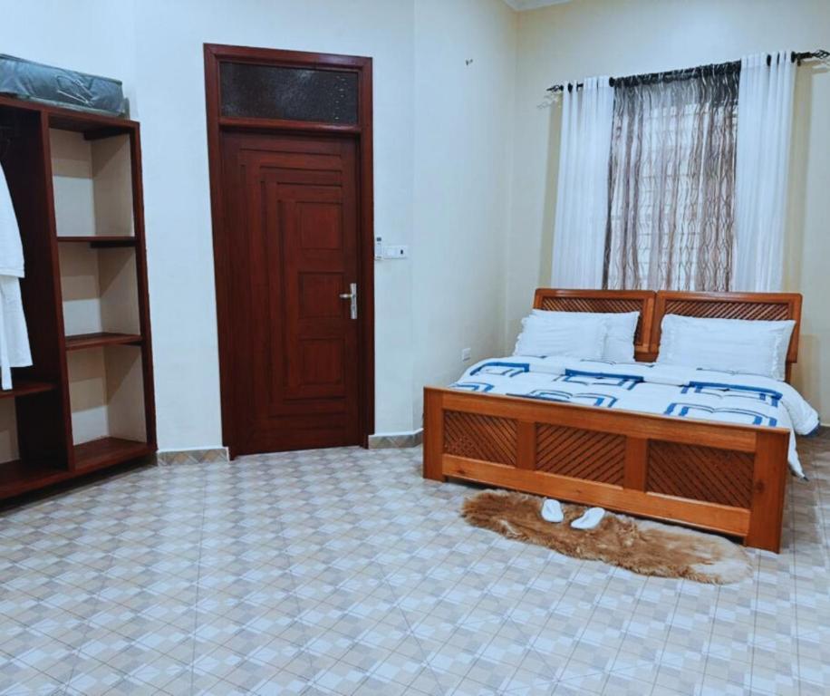 Hellen's Riverside Villas Moshi.