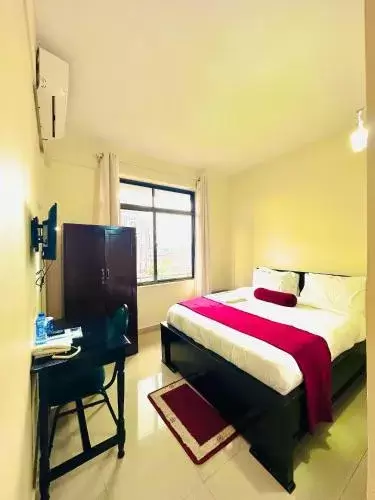 Queen Hotel, Morogoro.