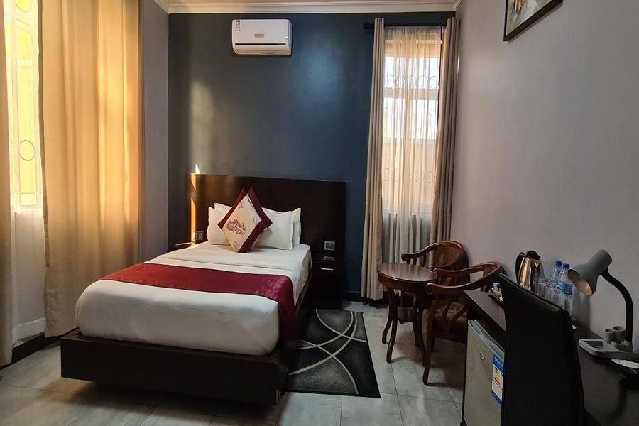 Hotel Desderia, Mbeya.