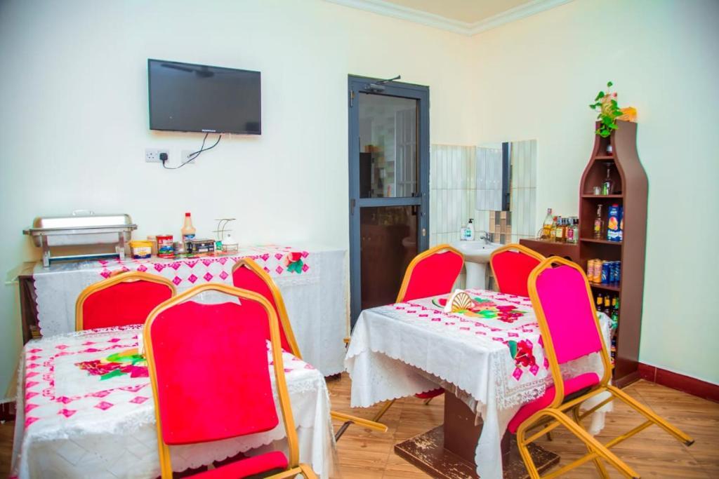 Ellyn Executive Lodge, Dodoma.