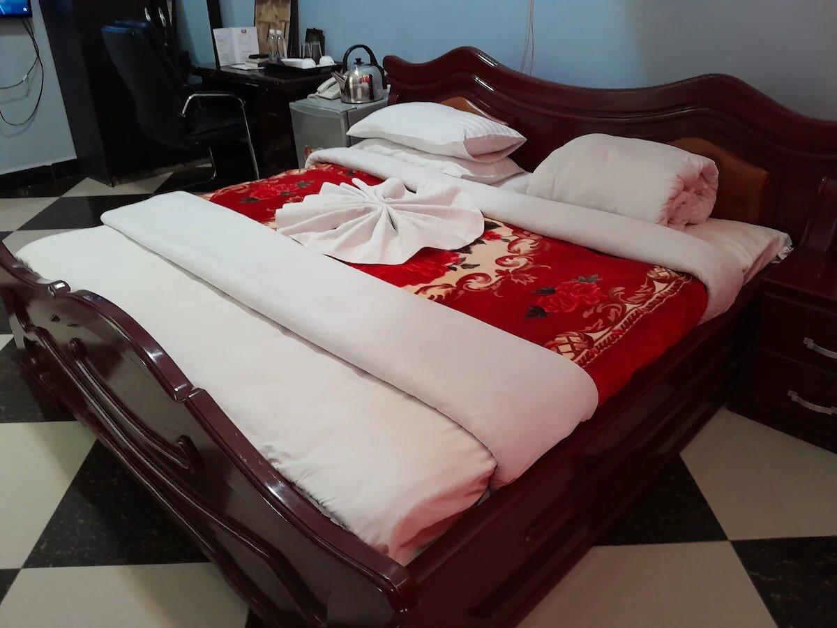 GR City Hotel, Mbeya.