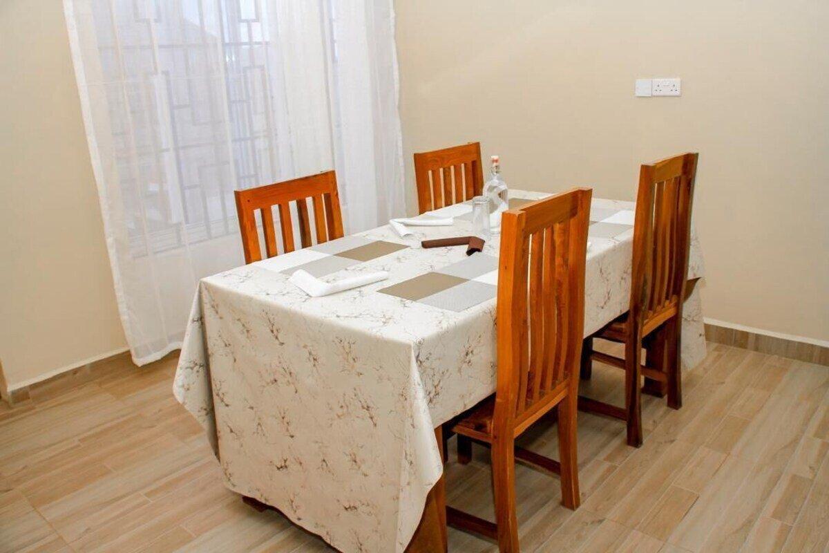 Wooden Haven Hotel, Iringa.