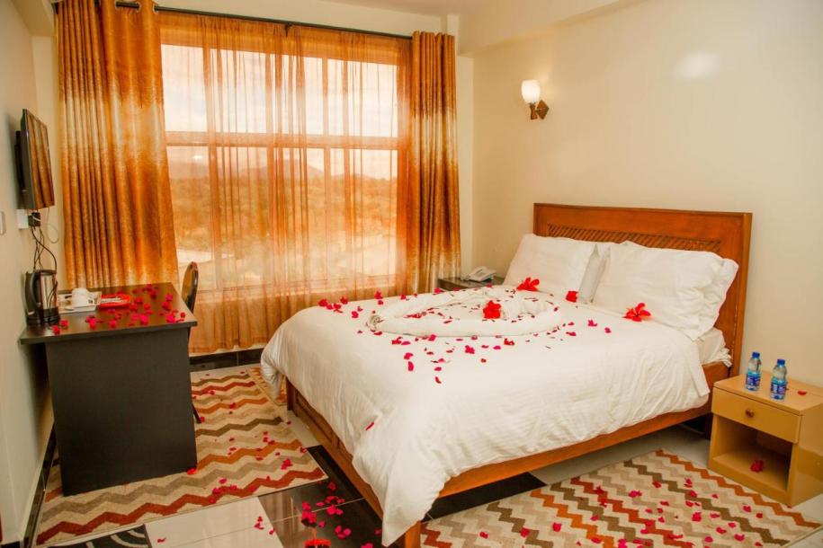 A1 Hotel and Resort, Arusha.-11