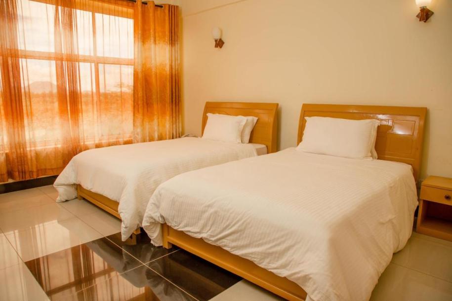A1 Hotel and Resort, Arusha.-7