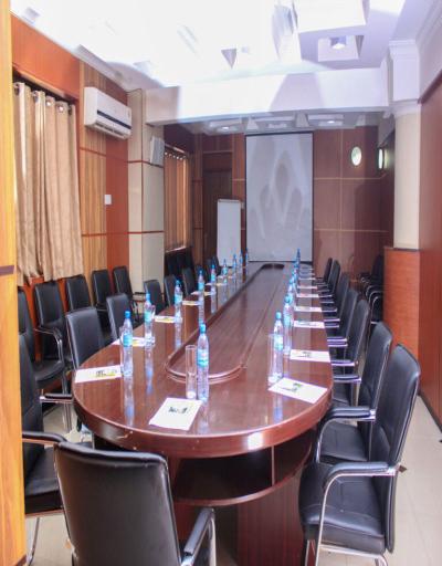 Hotel Kingdom & Apartments Mwanza