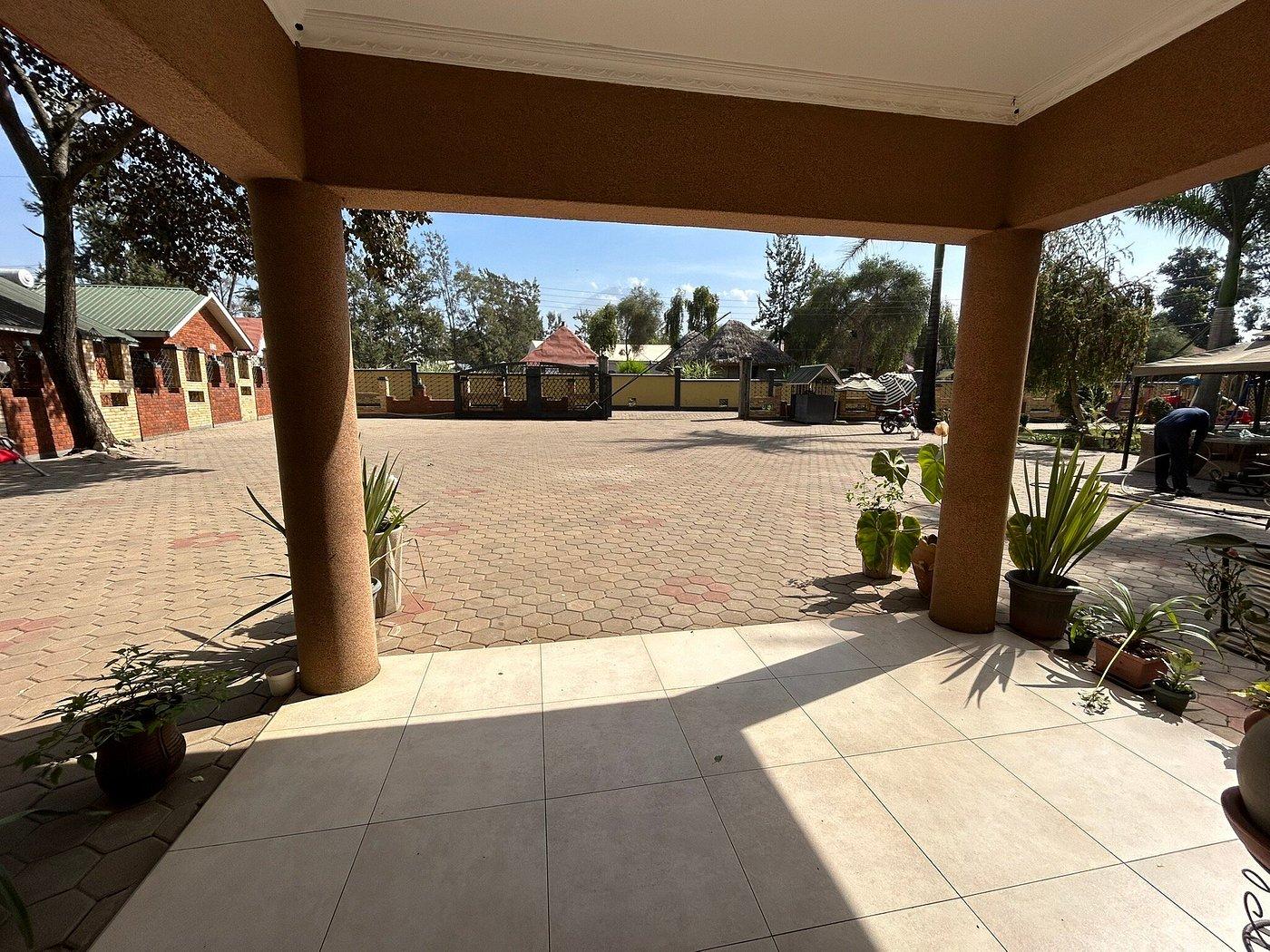 Explora Lodge, Arusha.