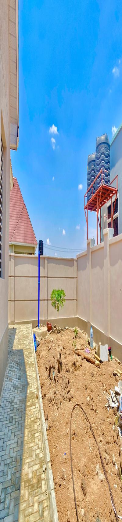 NYUMBA NZURI INAUZWA