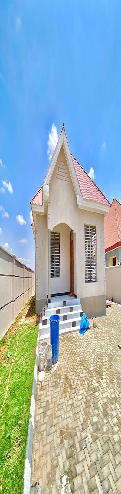 NYUMBA NZURI INAUZWA