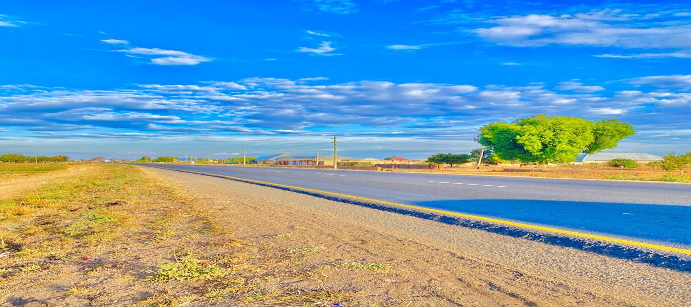 Kiwanja Kinauzwa KInatazamana na Barabara ya Lami, Mahali Mtumba, Dodoma-1