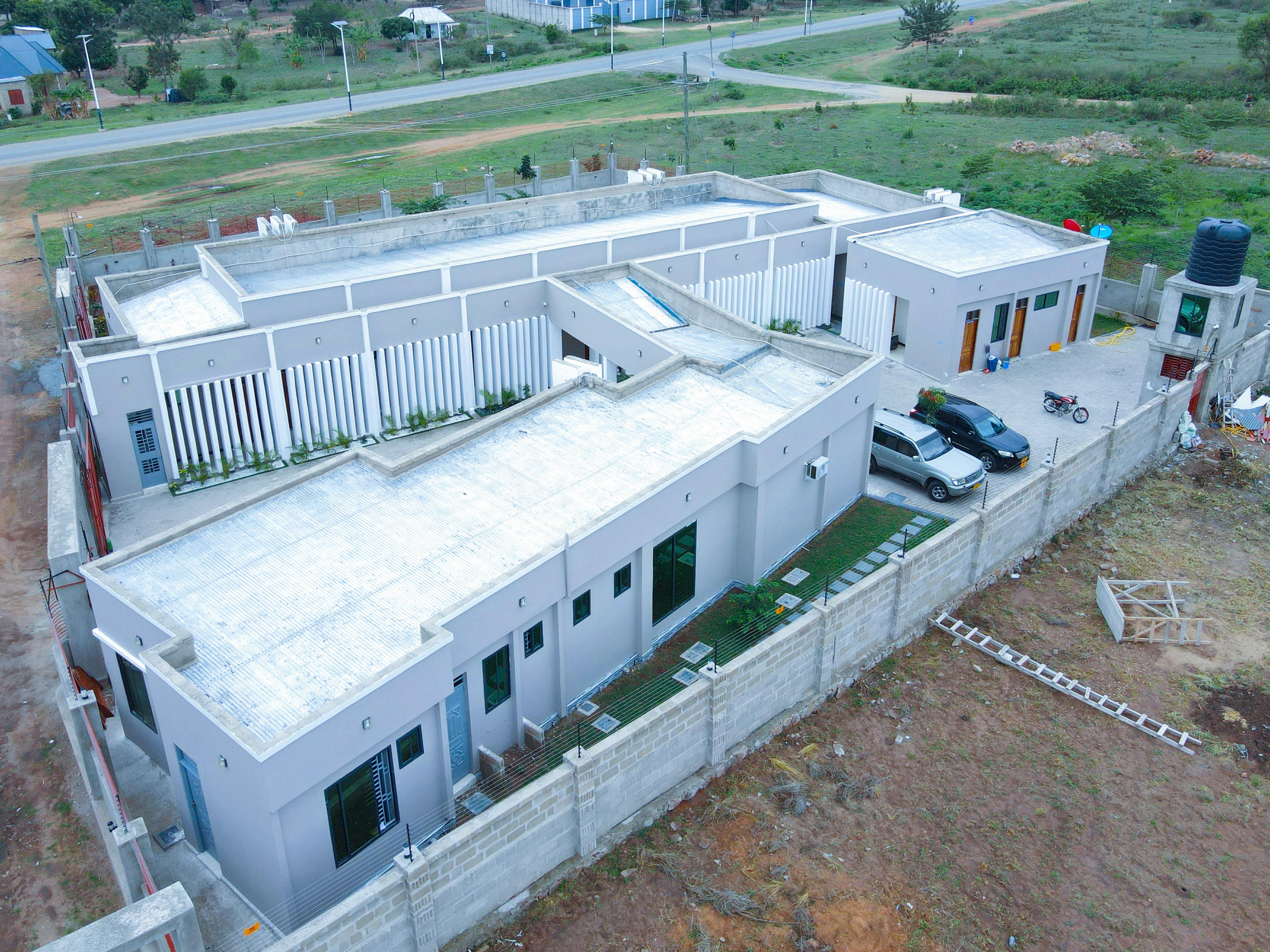 Serengeti Space Resort, Bunda Town.