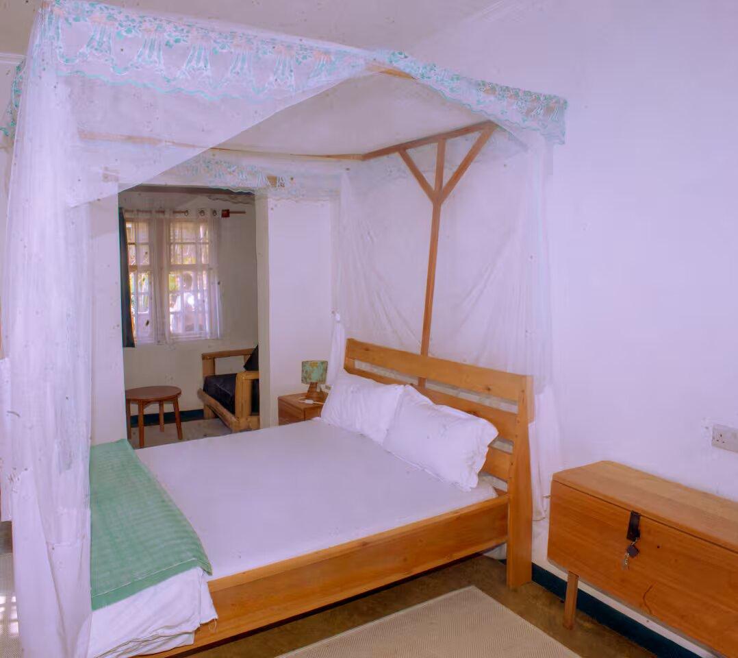 Aika Sunrise, B&B Iringa.