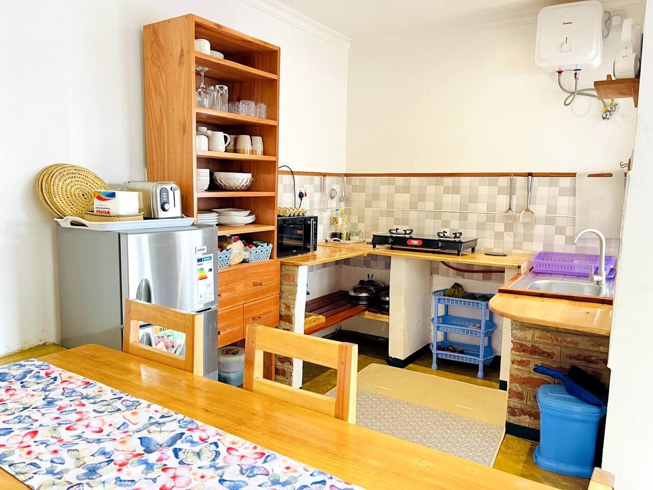 Aika Sunrise, B&B Iringa.