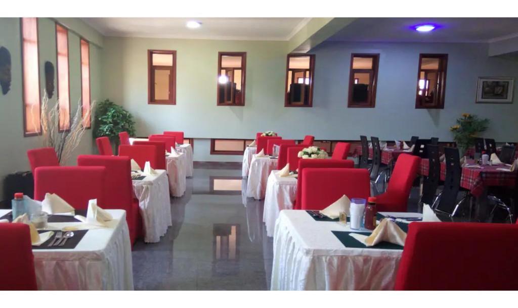 Lush Garden Hotel, Arusha.-7